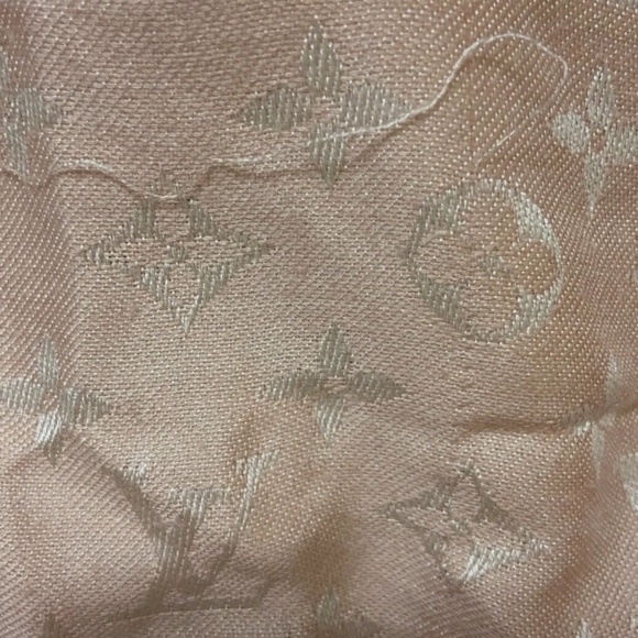 Authentic Louis Vuitton vintage scarf - Picture 12 of 15